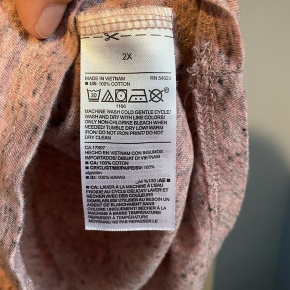 Old navy long sleeve - Picture 2 of 4